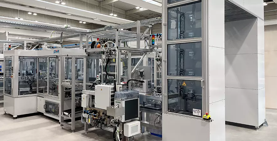 PIA在新能源汽车领域：逆变器自动化总装解决方案